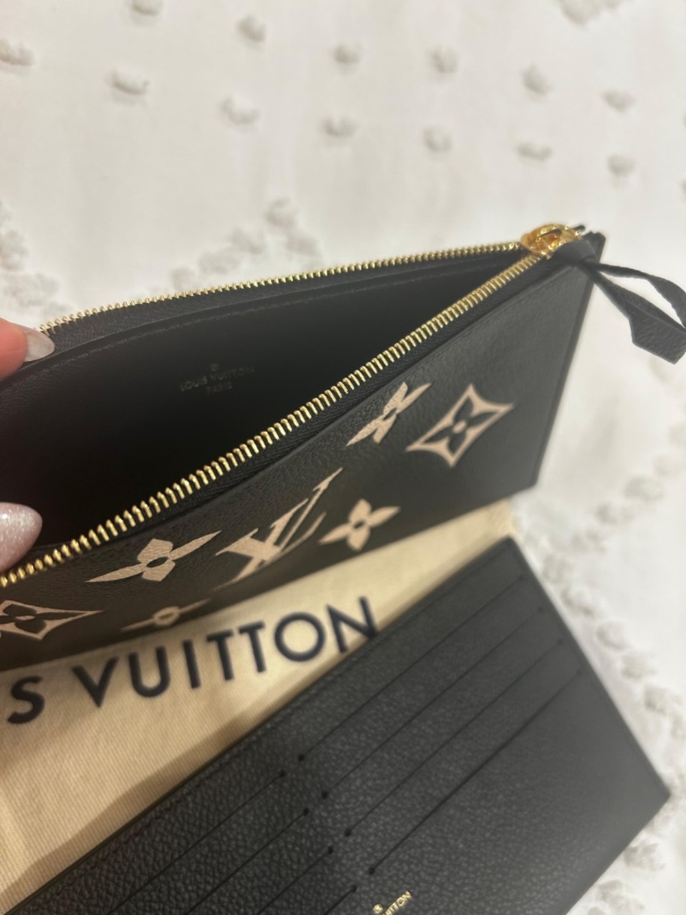 Louis Vuitton Black & Beige Monogram Chain Wallet Crossbody - Picture 8 of 10